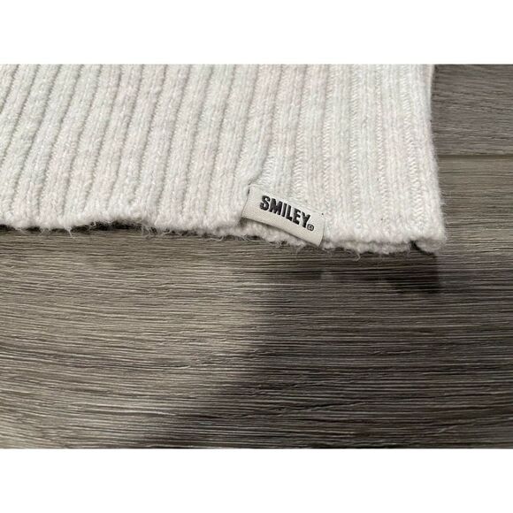 American Eagle Womens XS Smiley Graphic Mockneck Sweater - Picture 6 of 8